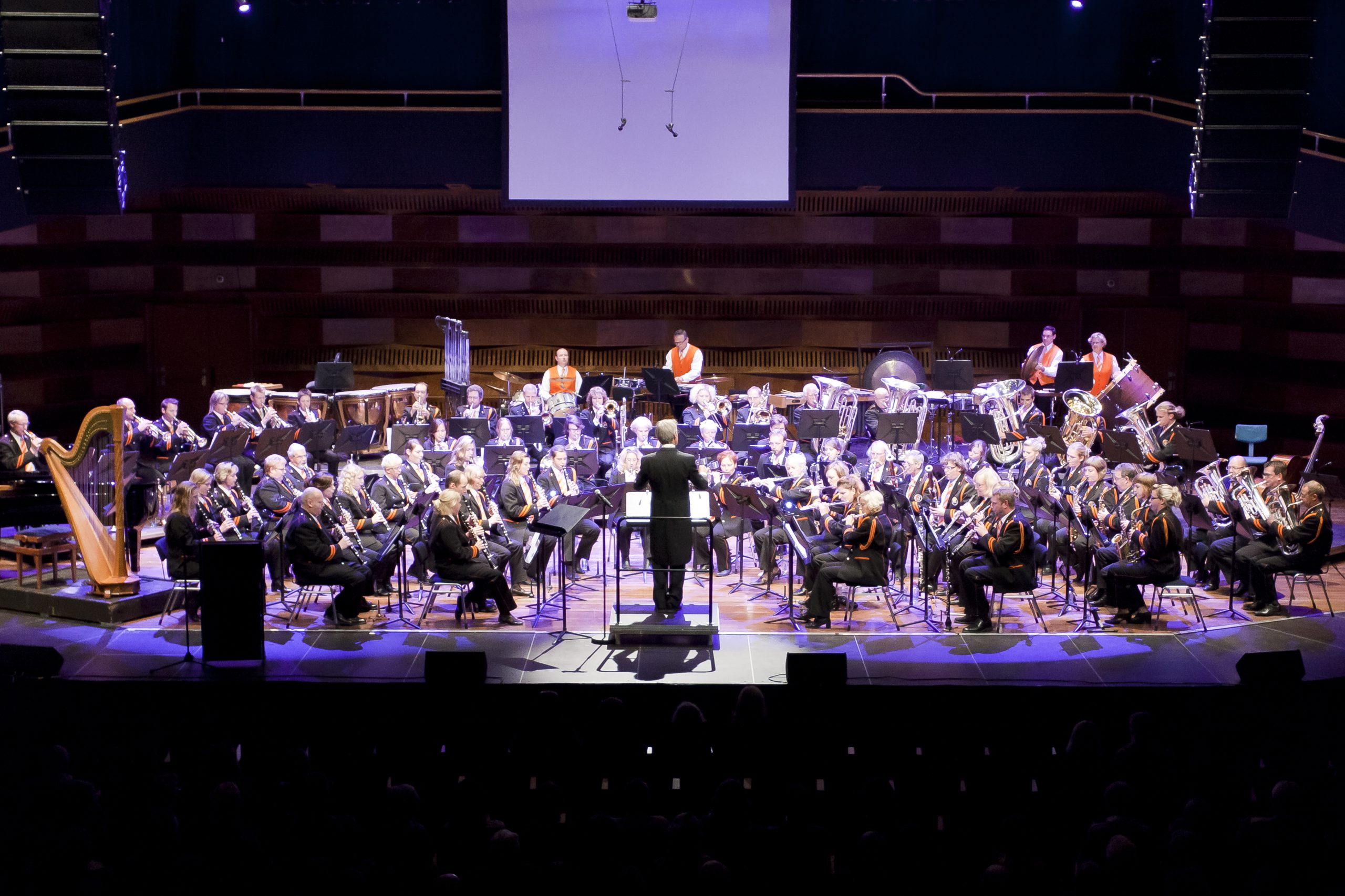 Gruno’s Postharmonie geeft uniek concert in De Oosterpoort met Frank Groothof