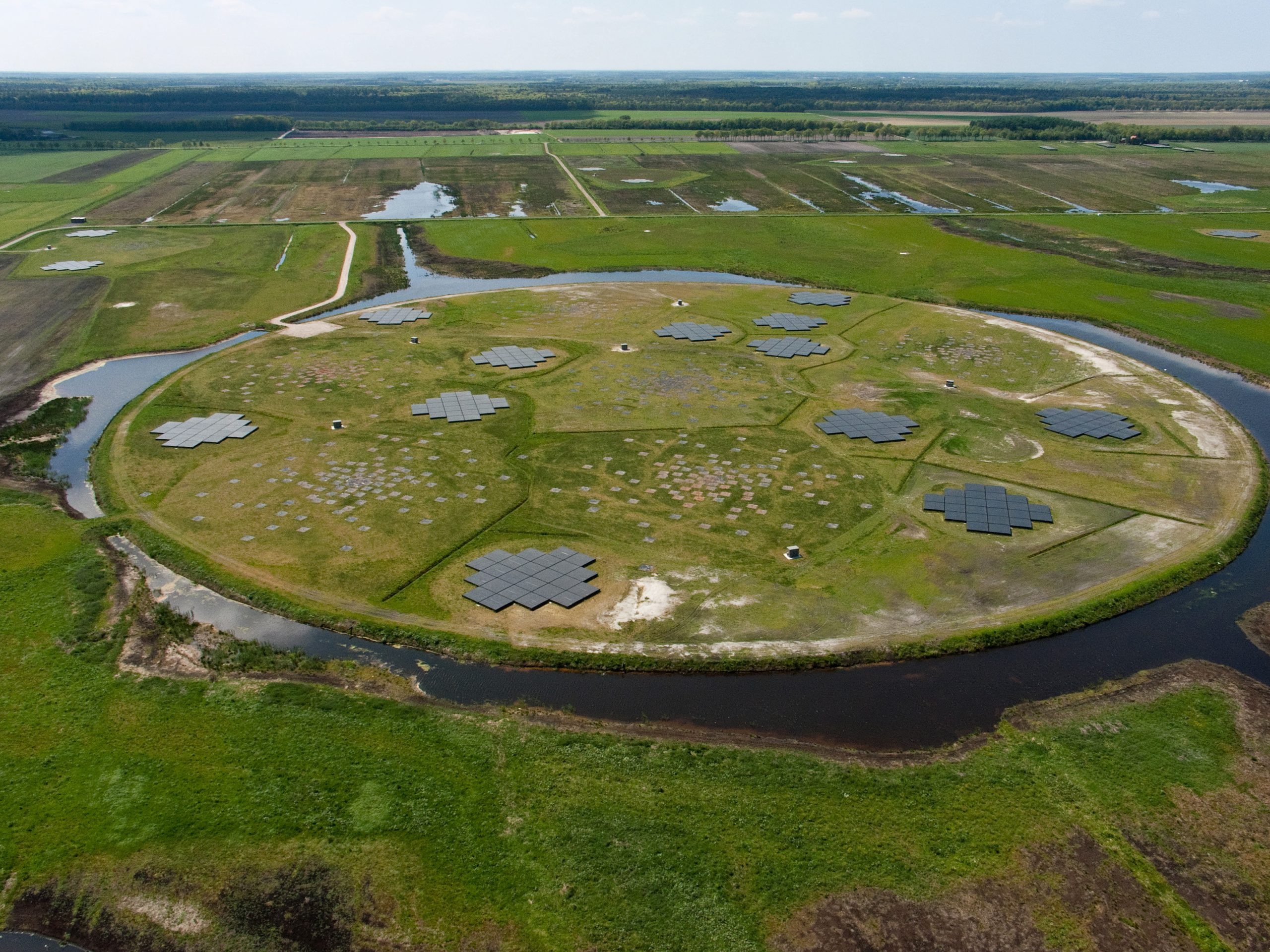 Noordelijke industrie profiteert van contract ASTRON en Universiteiten Hamburg en Bielefeld voor nieuw LOFAR antennestation