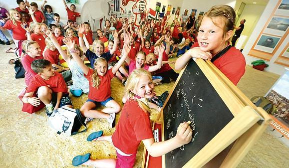 Groningse scholieren Oosterhoogebrugschool knopen banden aan met Duitse leerlingen in Oldenburg