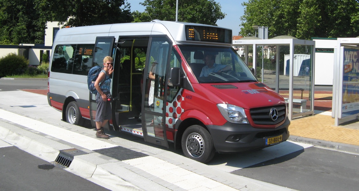 Primeur voor noord-Groningen: schoonste schoolbus van Nederland
