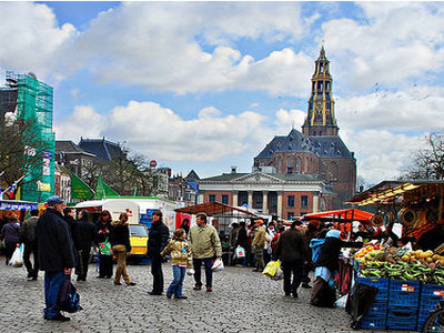 Met Energiewacht Tour weer groot wielerevenement in hartje stad Groningen; start ploegentijdrit vanaf de Vismarkt