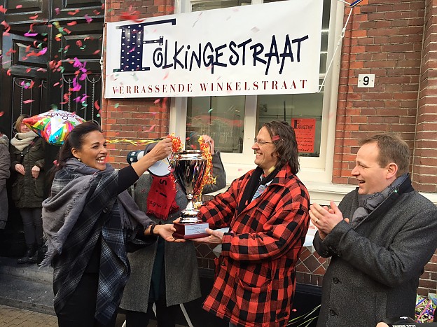 Folkingestraat: zaterdag flink feest  als “leukste winkelstraat van Nederland”