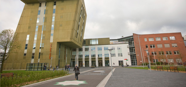 Gebouwen Zernike Campus Groningen ontruimd vanwege lek in waterleiding