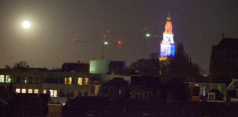 Martinitoren kleurt donderdagavond rood-wit-blauw