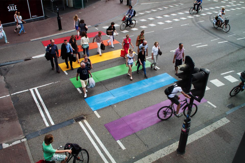 Groningen krijgt een regenboogzebrapad
