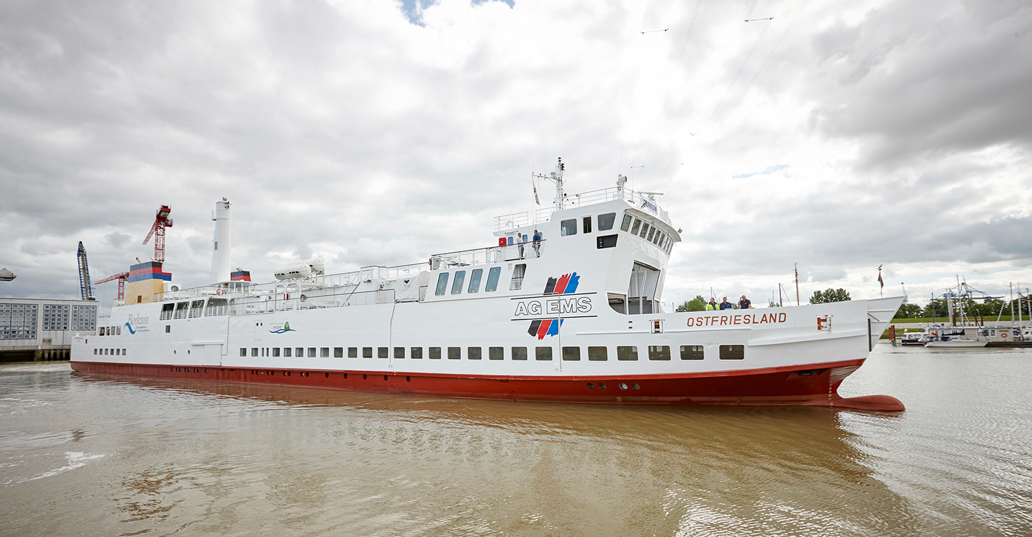Eerste milieuvriendelijke schip vaart op LNG; MS „Ostfriesland“ in gebruik genomen