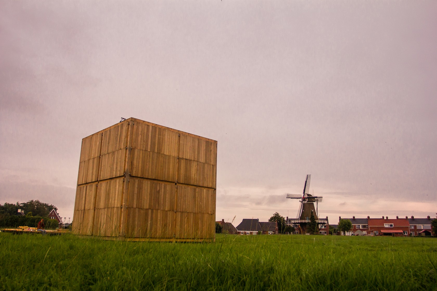 Opmerkelijkste kubus van Groningen staat in Thesinge