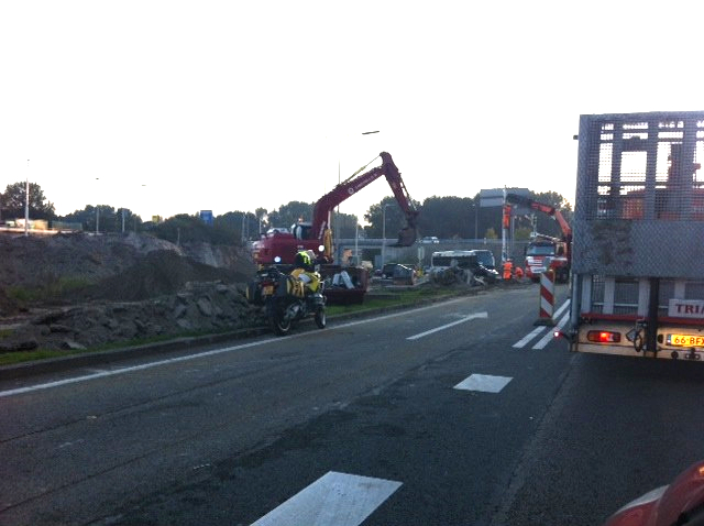 Drukte vanmorgen rond Reitdiepplein; verkeerslicht defect