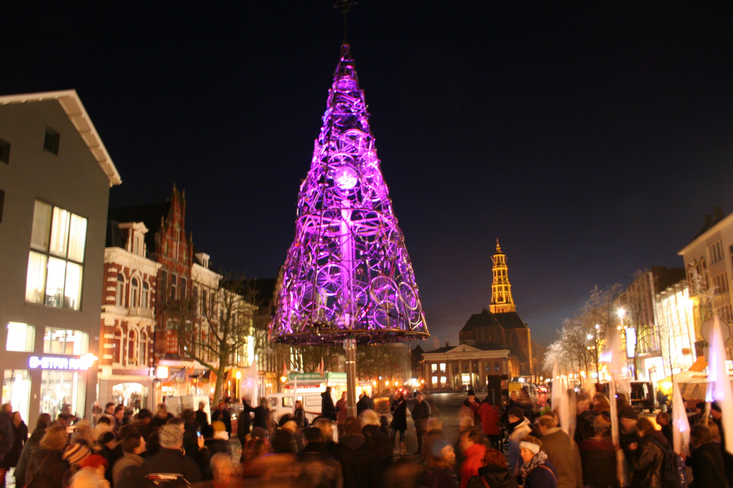 Oproep voor Groningers: 'Breng fietsen voor kinderen uit minimagezinnen naar Kerststal Vismarkt'