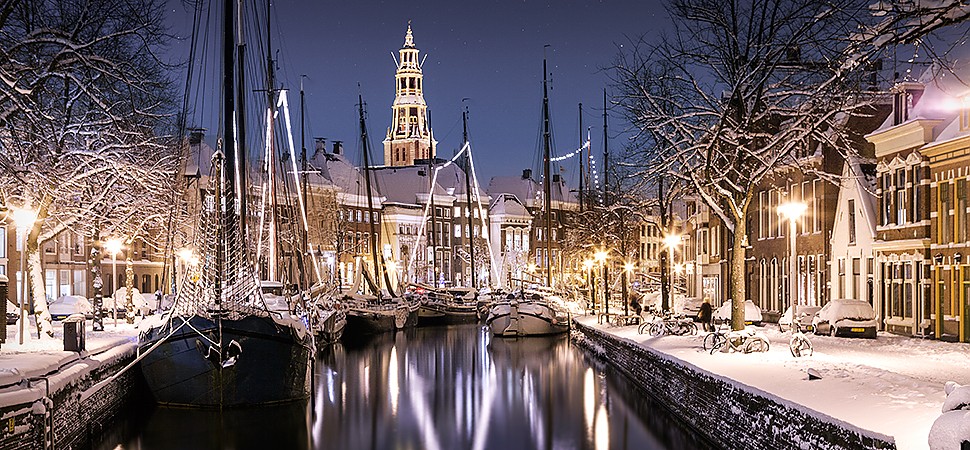 Warme deken van gezelligheid strijkt neer over winters Groningen