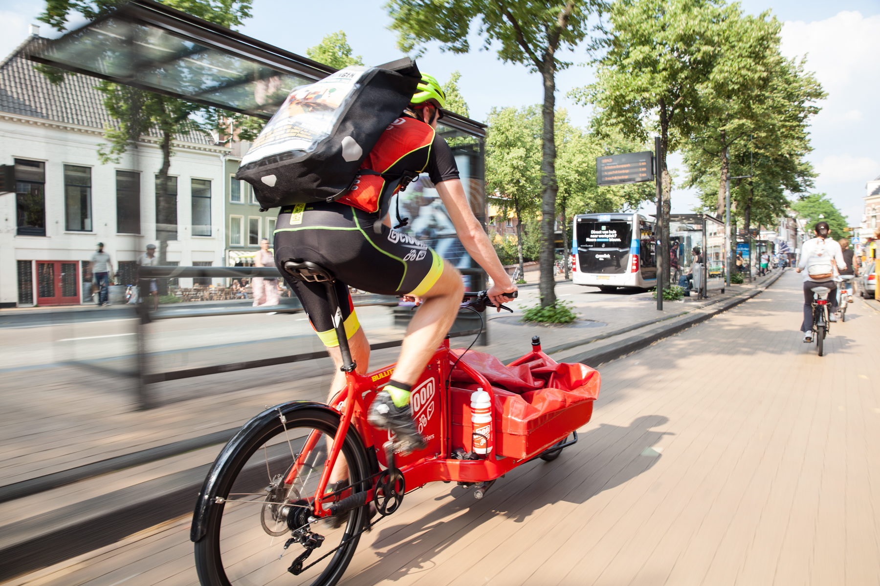 Twee Groningse Cycloners vallen in prijzen bij EK Fietskoerieren