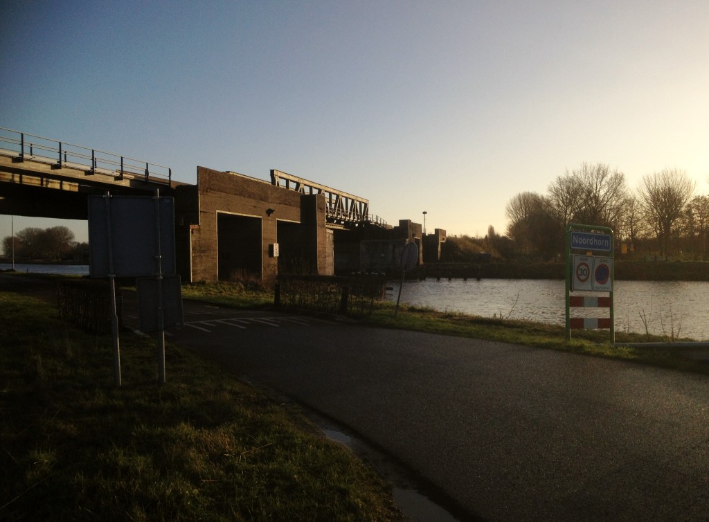 Sloop oude spoorbrug Zuidhorn gestart