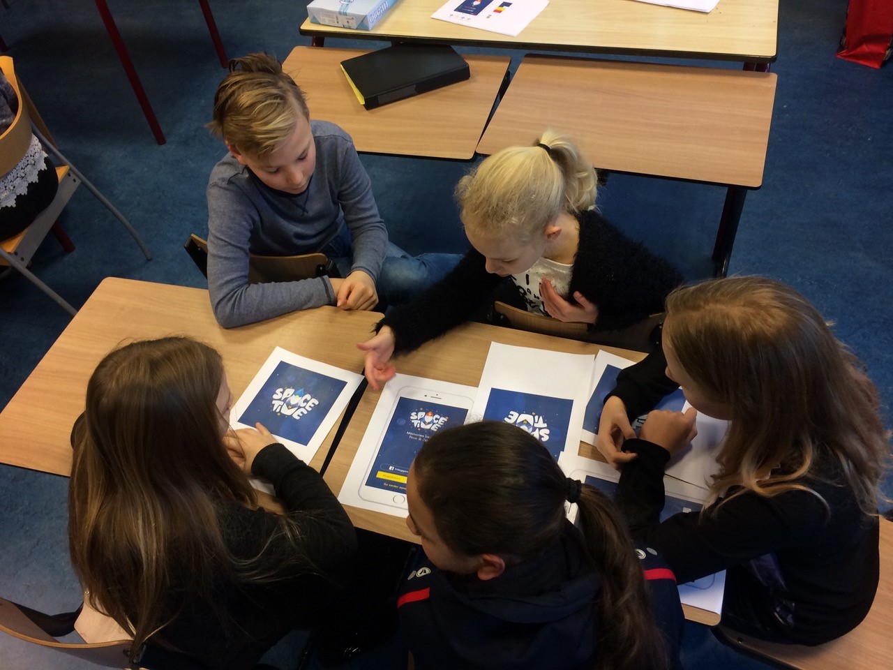 Let’s Gro: Groningse kinderen presenteren app om berichten naar toekomst te sturen