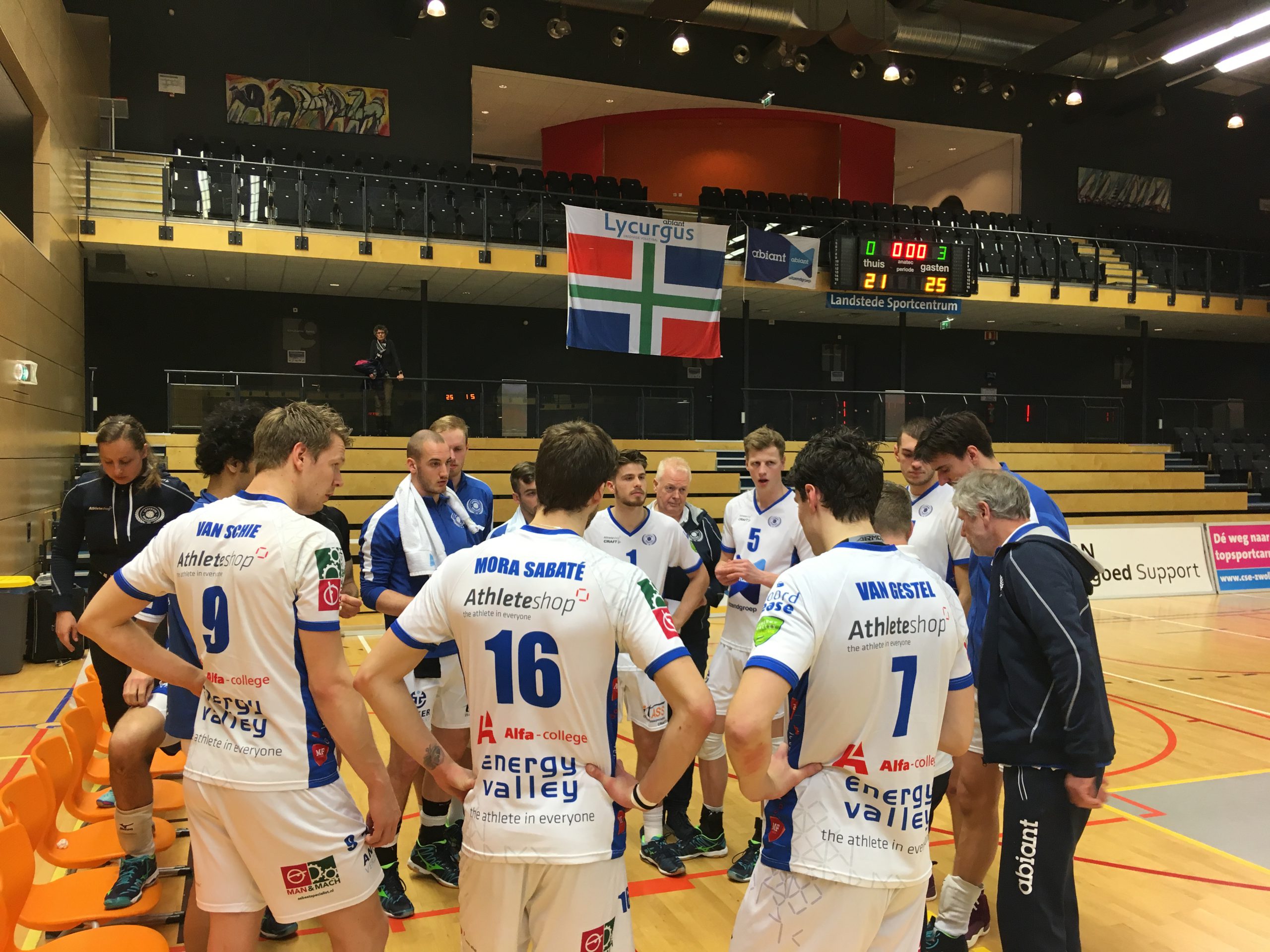 Eerste zege Lycurgus in kampioenspoule; 3-0 winst in Zwolle