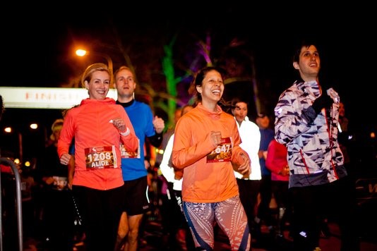 Hardlopen in het donker tijdens nieuwe 'Nacht van Groningen'