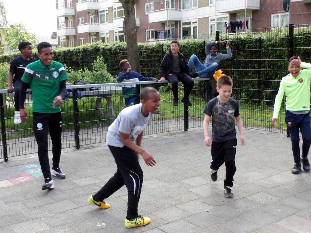 Jeugdspeler van FC Groningen opent pannakooi in De Wijert