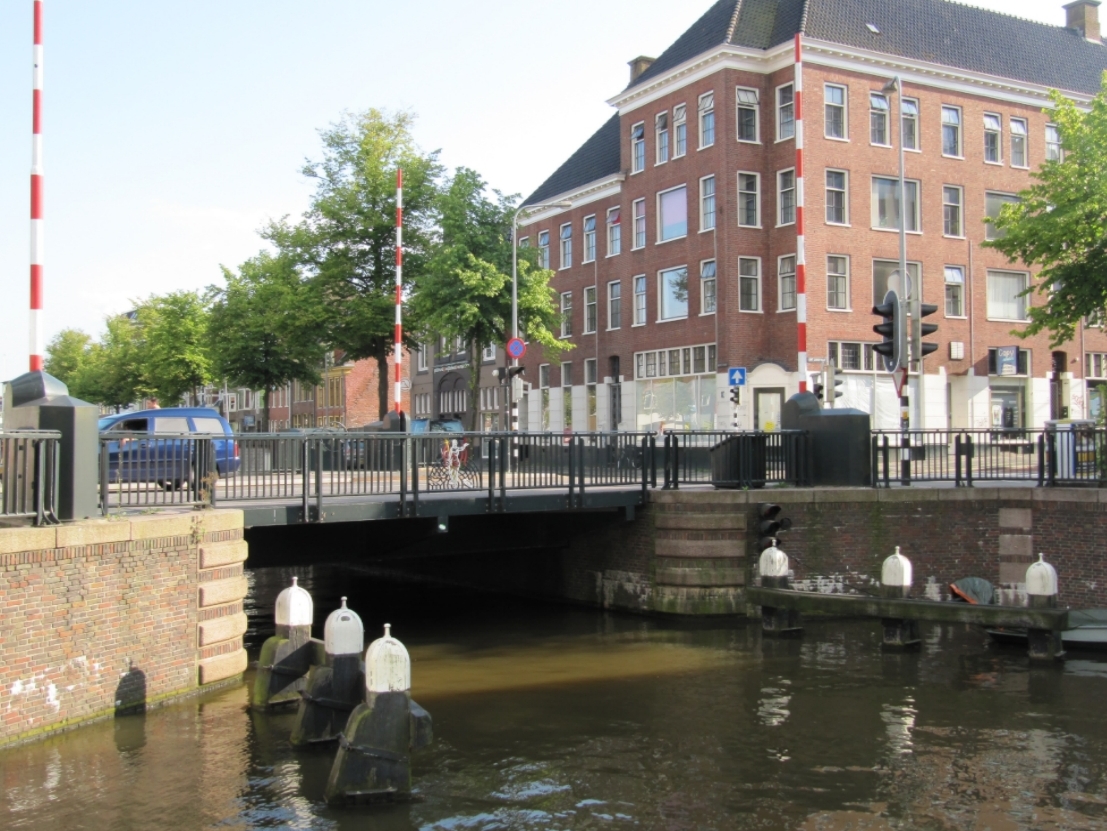 Bediening bruggen aangepast vanwege extreme hitte