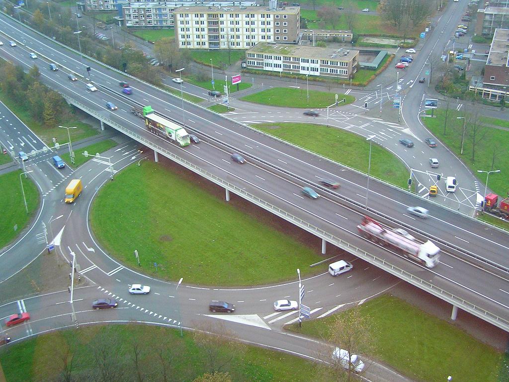 Werkzaamheden aan viaduct Vrijheidsplein