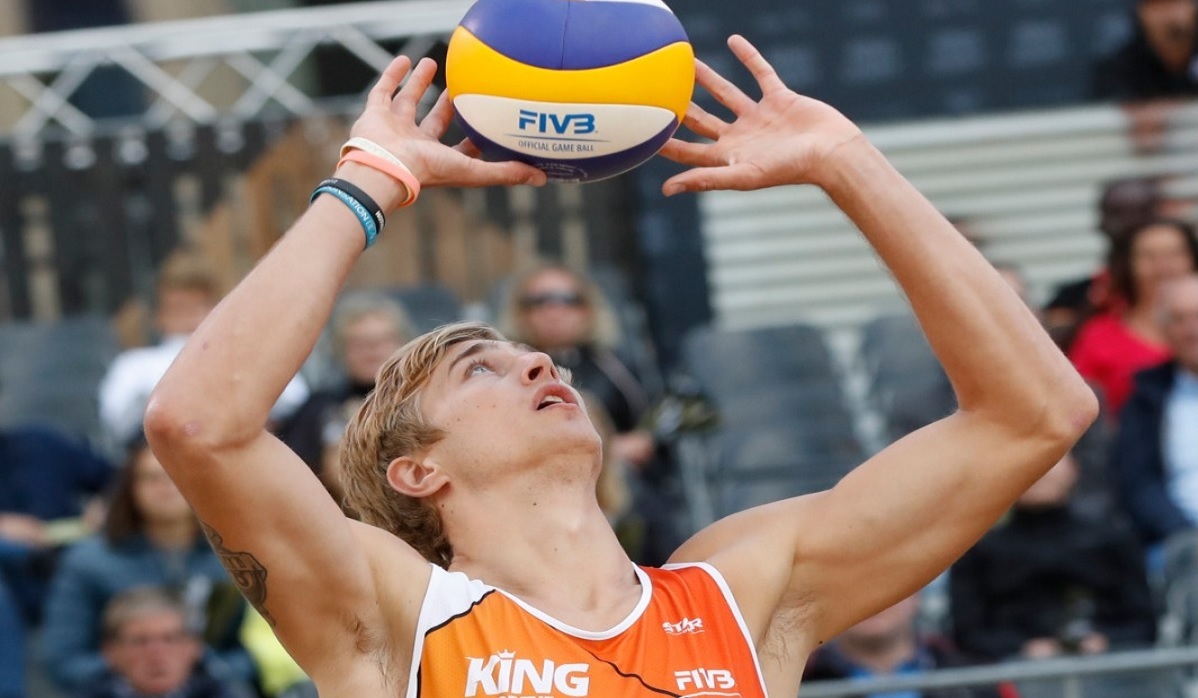 Steven van de Velde tijdelijk naar Lycurgus; vanwege teveel geblesseerde spelers