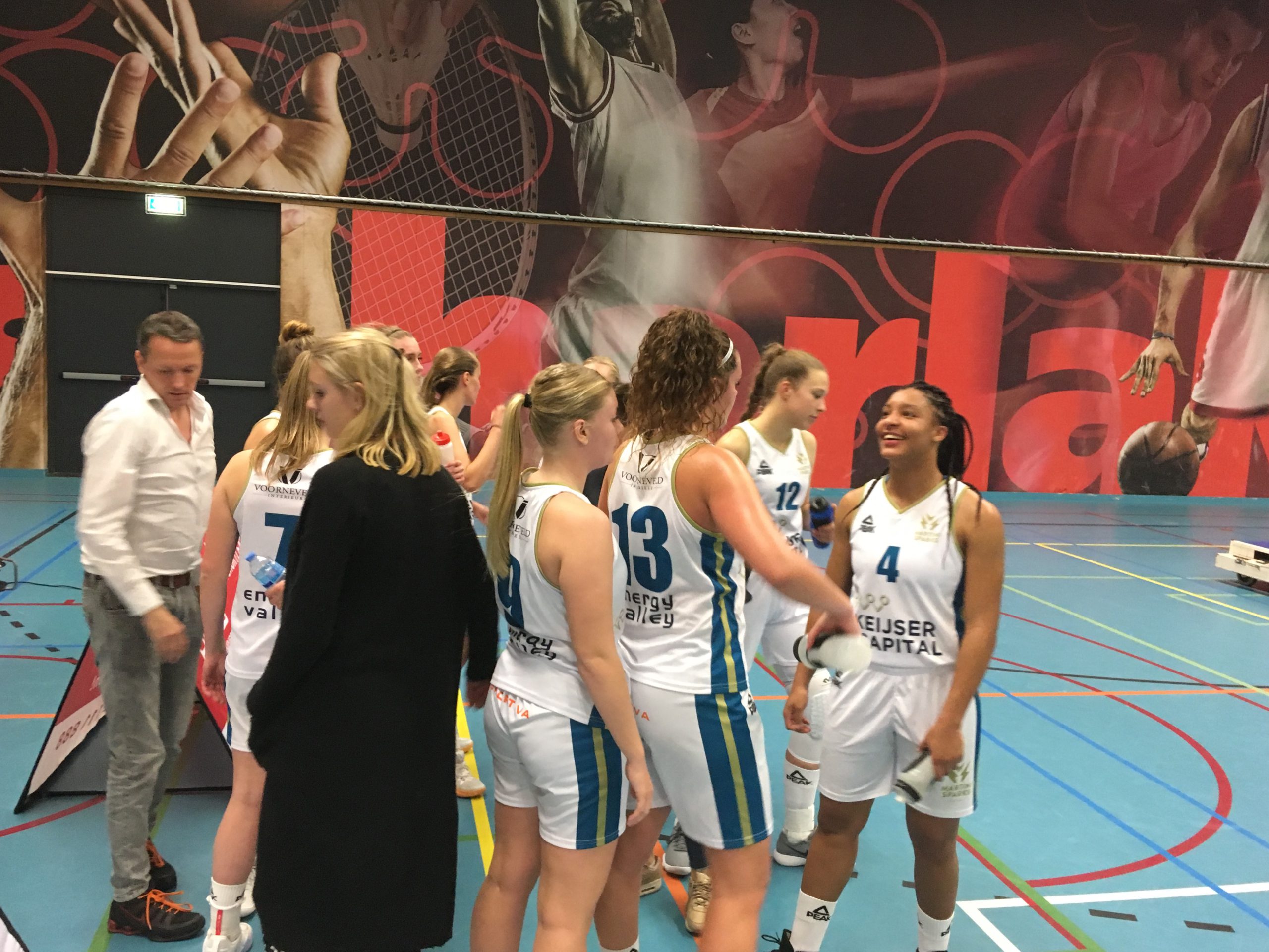 Martini Sparks vallen tegen in eerste thuiswedstrijd; 85-41 verlies tegen Den Helder