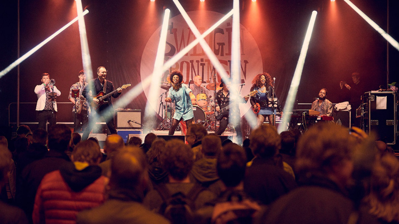 Swingin’ Groningen barst los: Stad vol swingende jazz, funk, soul en groove