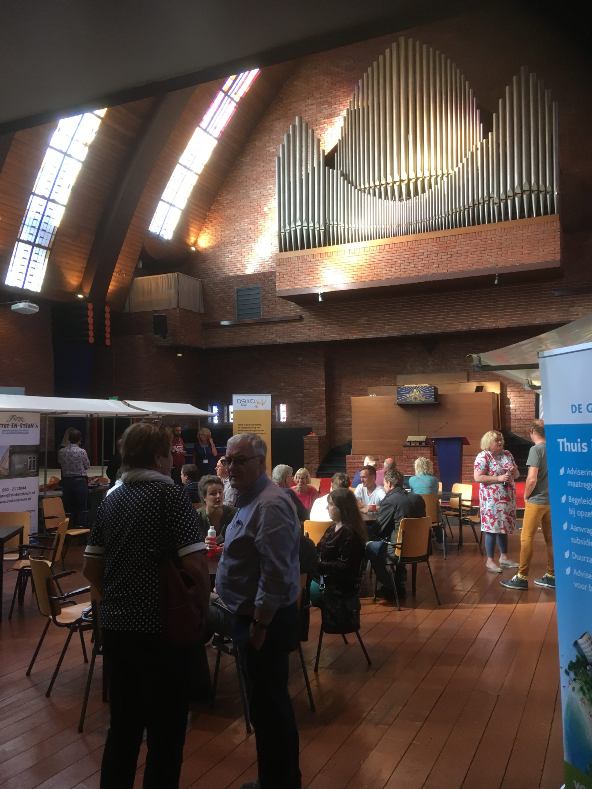 Eerste Aardbevingsmarkt in de provincie Groningen goed bezocht