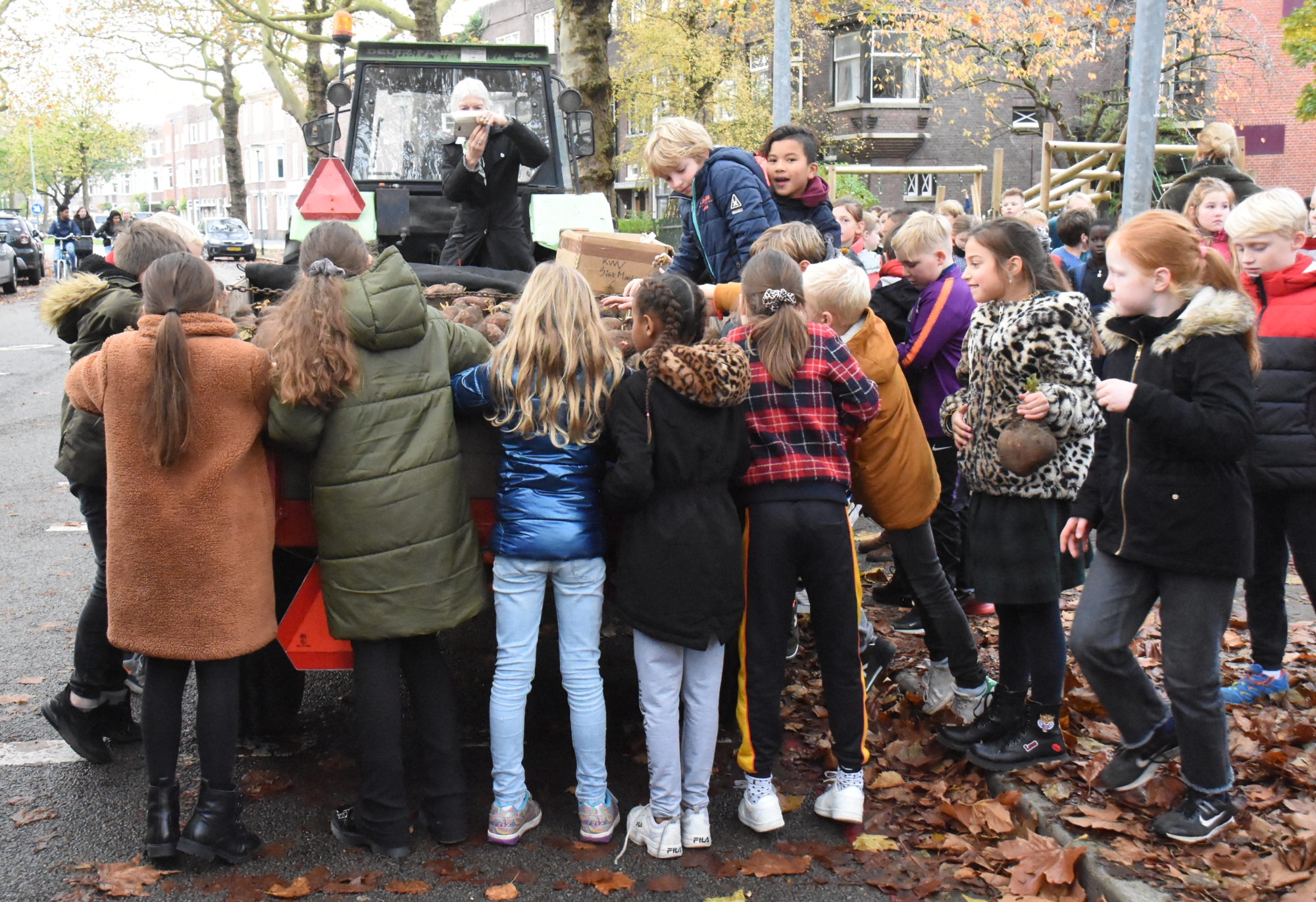 Komende zaterdag: lampionnenwedstrijd met optocht