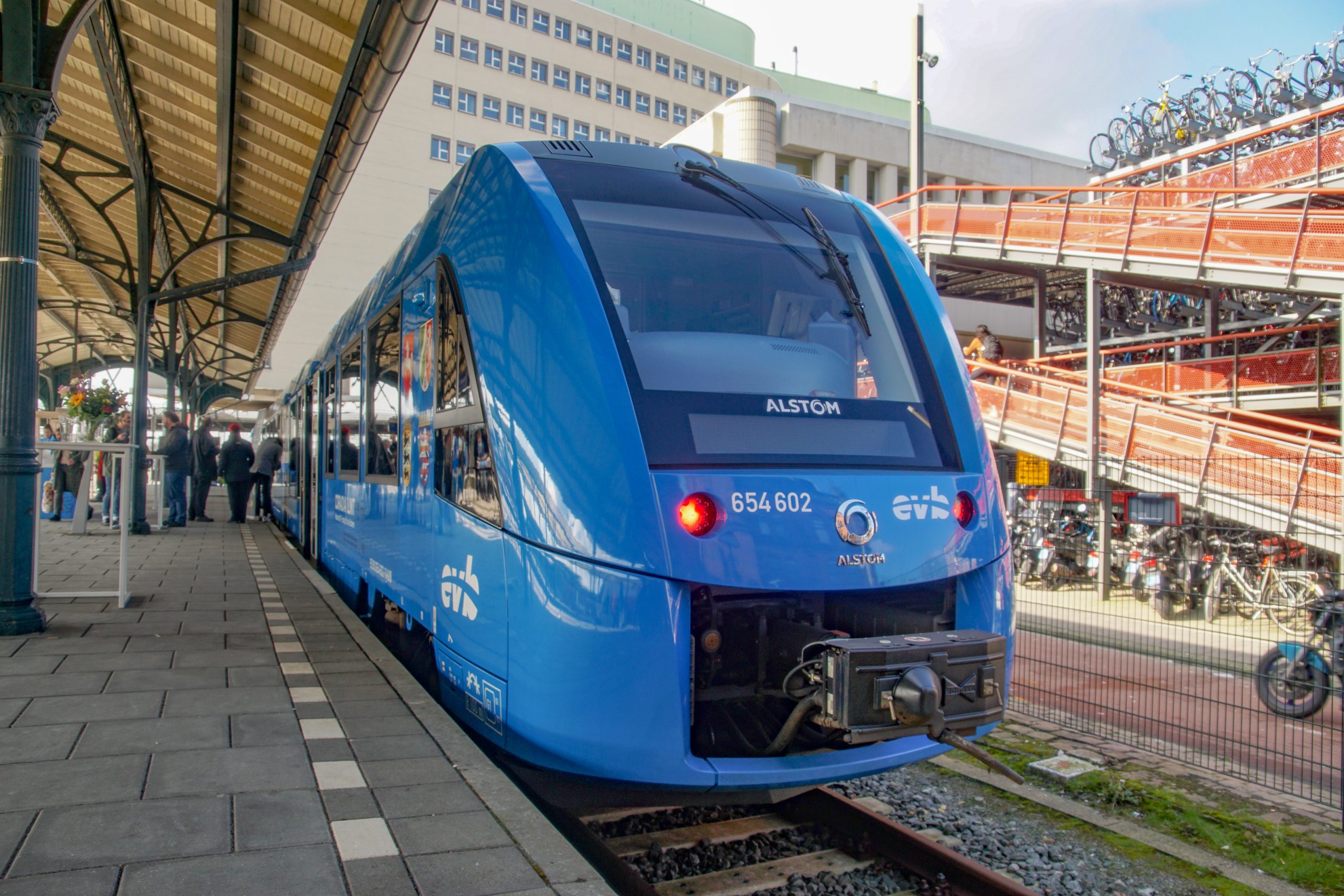 Provincie Groningen hoopt aanbesteding waterstoftreinen voor zomer