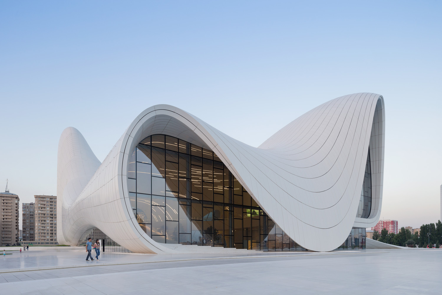 Ontwerp voor nieuwe concertzaal (Oosterpoort) in stationsgebied Groningen?