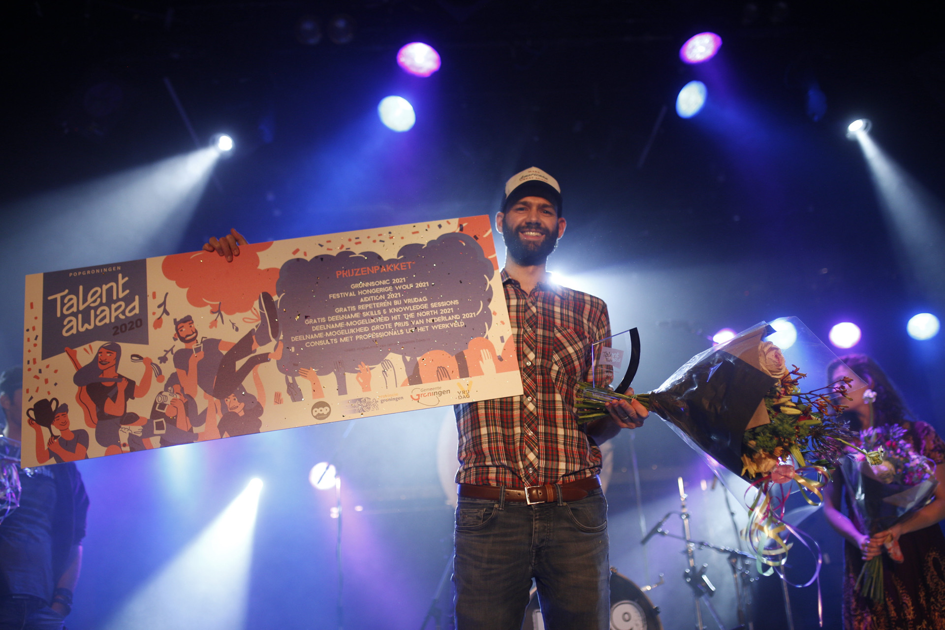 Jonathan Rhodes wint POPgroningen Talent Award 2020 voor lege zaal