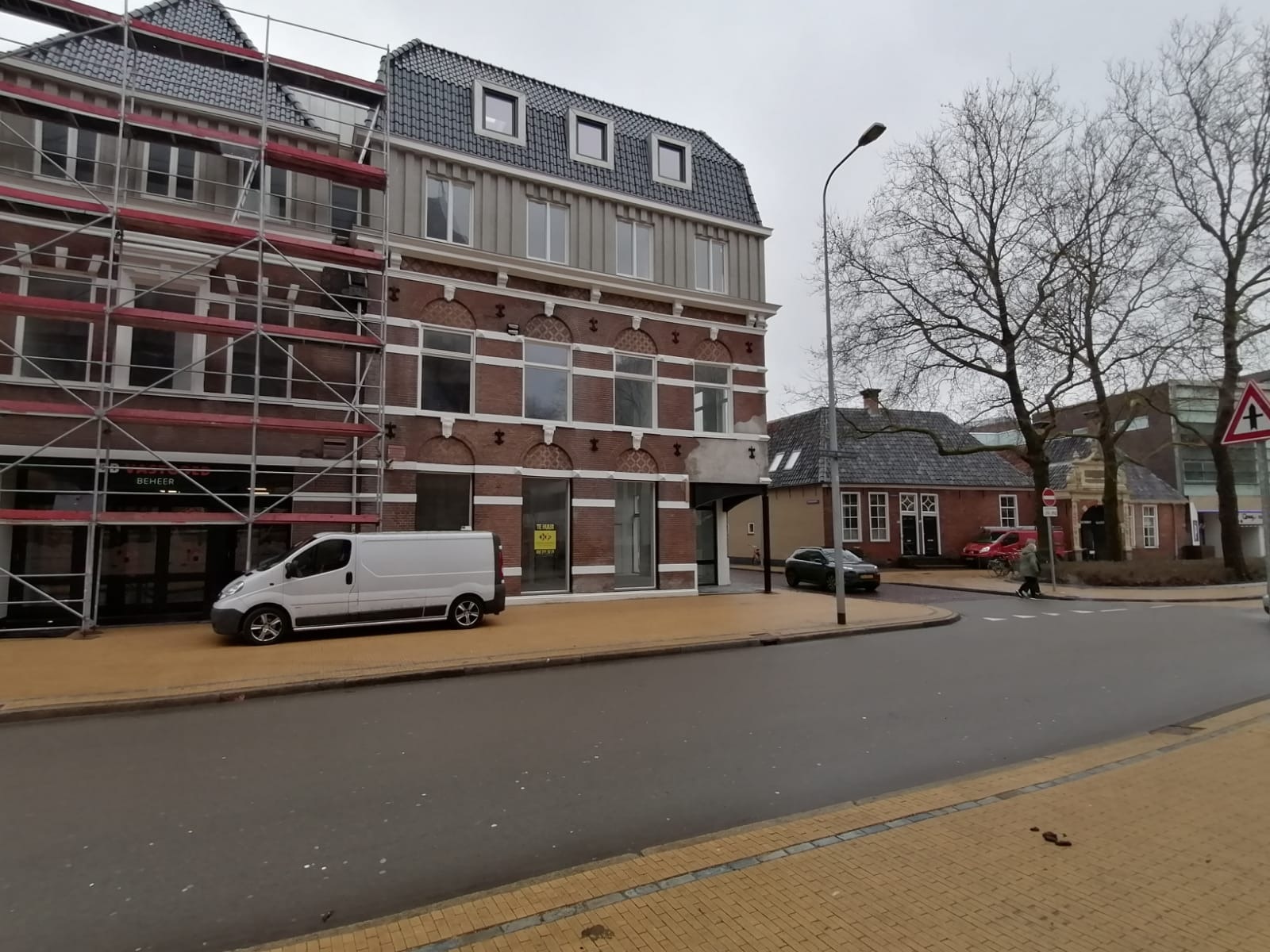 Vroegere pand van Apedans in Groningen verhoogd, maar niet volgens de regels