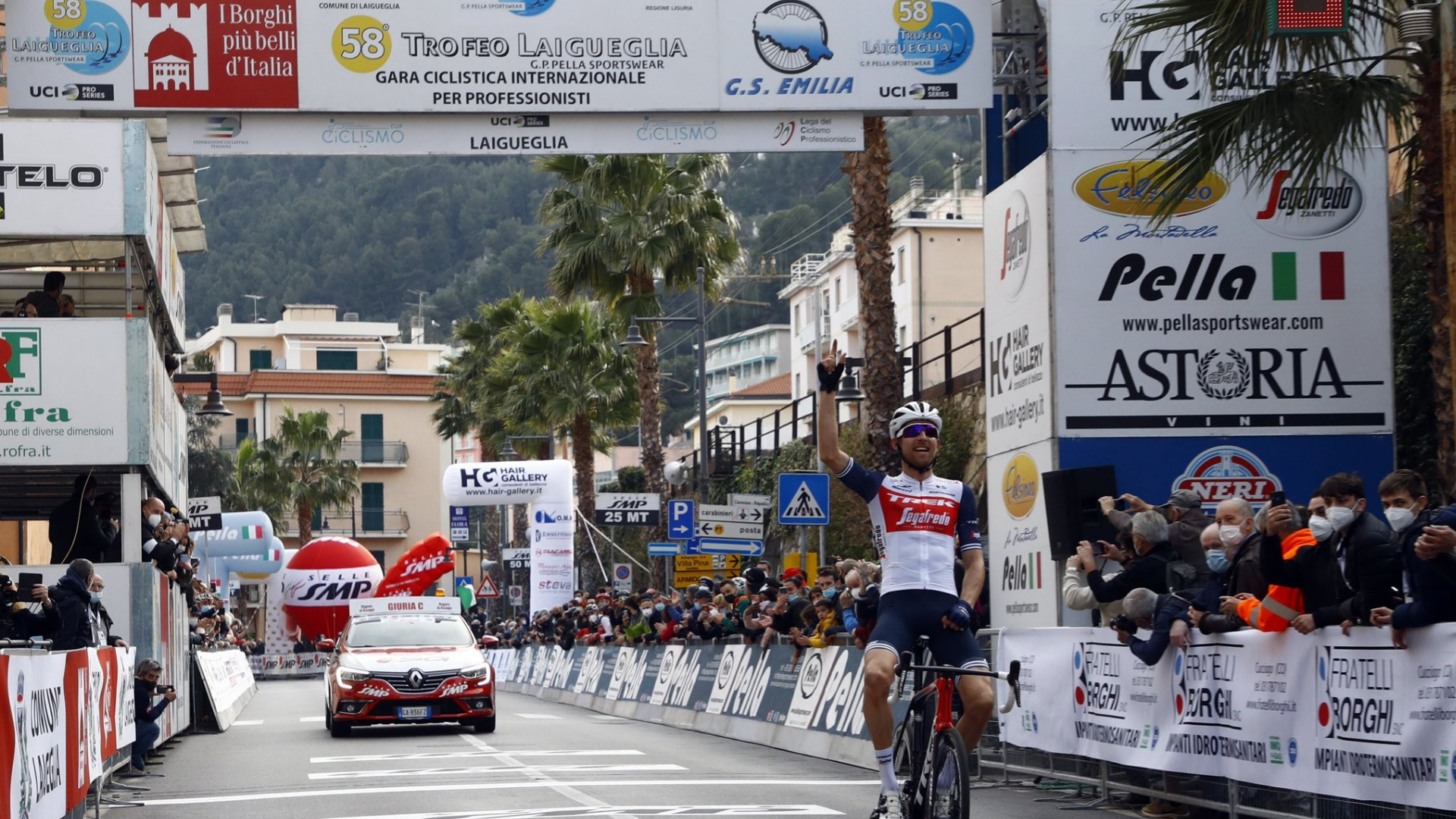 Bauke Mollema vervolgt seizoen in Italië