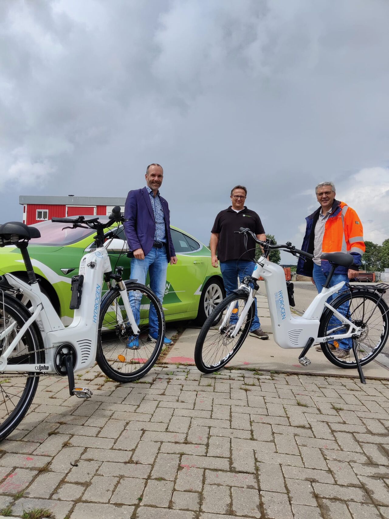 Eerste fiets op waterstof rijdt rond in Groningen