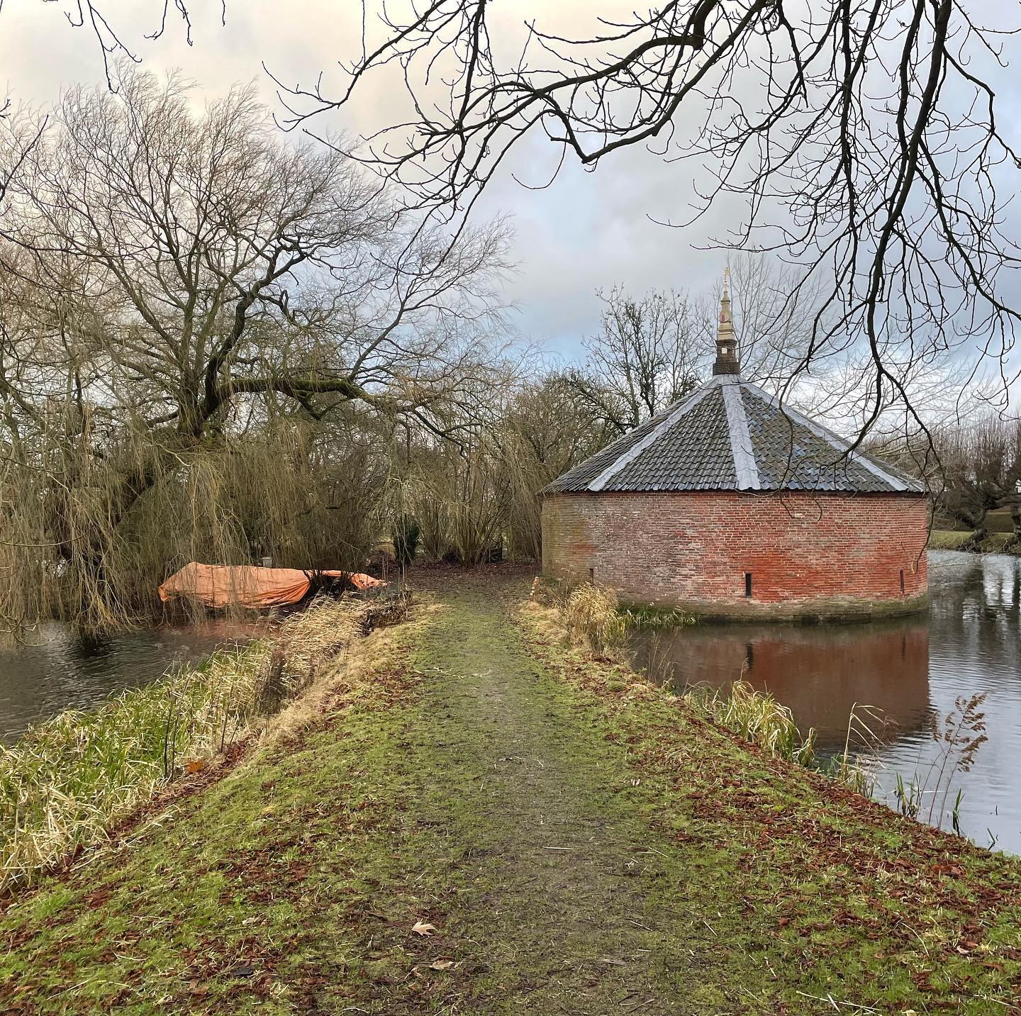 Eeuwenoude borg Ewsum bij Middelstum krijgt nieuwe kas – trekpleister van het Hogeland