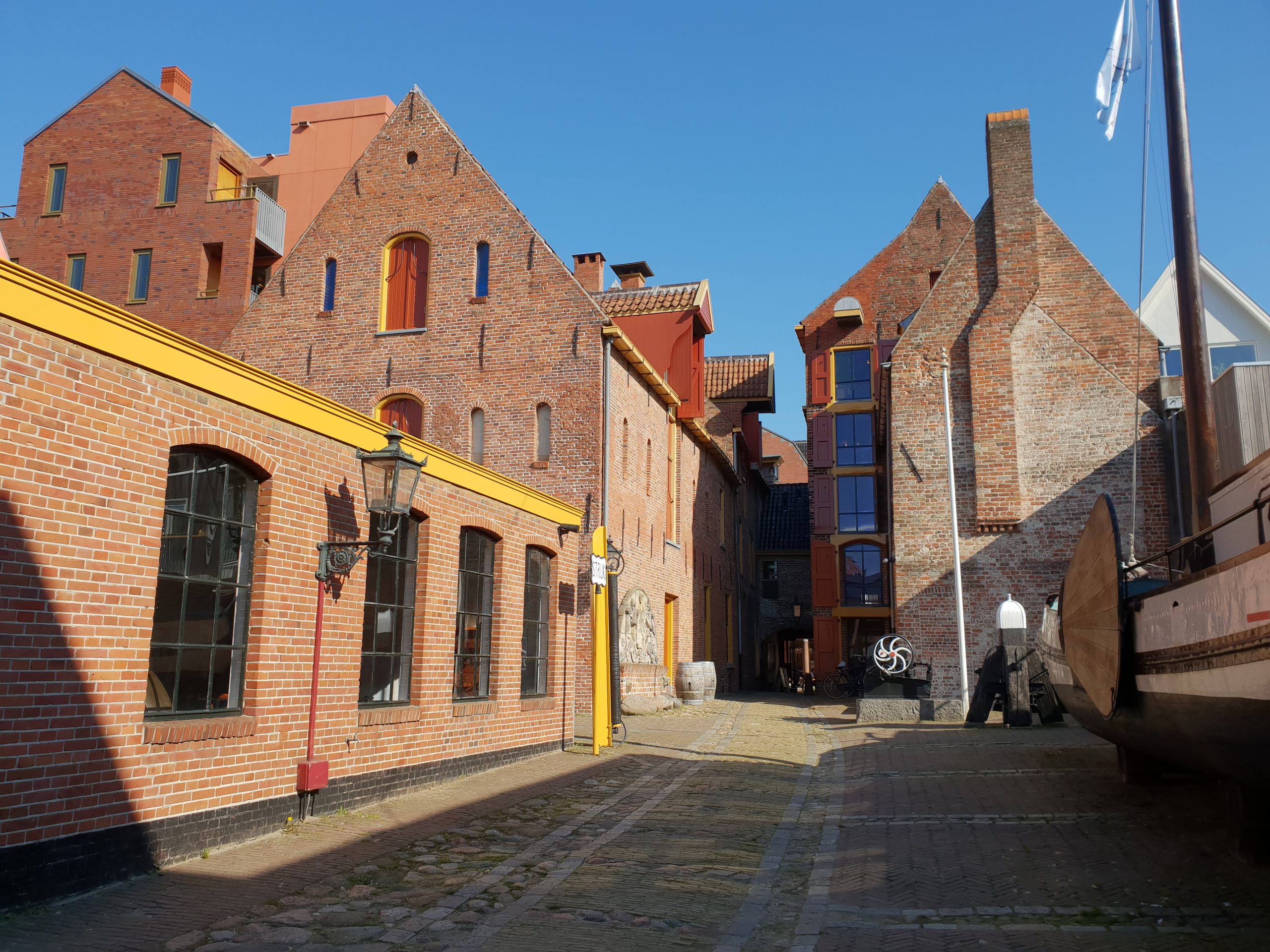 Lunchoptredens in museumwinkel Noordelijk Scheepvaartmuseum