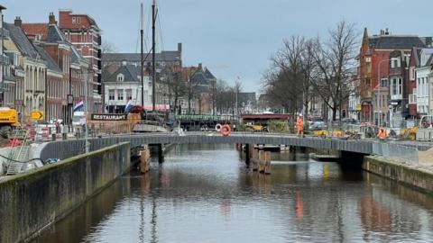 Bruggen Groningen dinsdagmiddag vanaf 13.00 niet meer open vanwege hitte