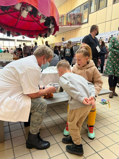 Open dag Beatrix Kinderziekenhuis druk bezocht