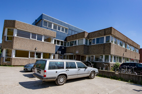 Crisisnoodopvang in gebouw Damsterdiep verlengd