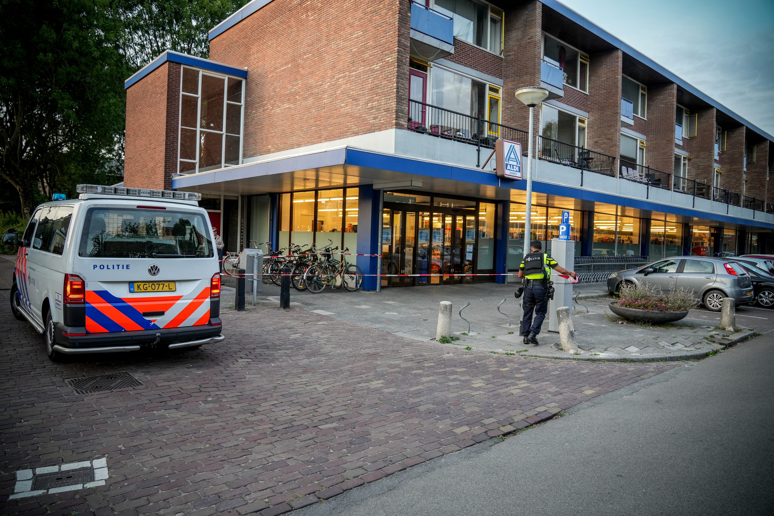 Gewapende overval op Aldi Prunusstraat in Groningen