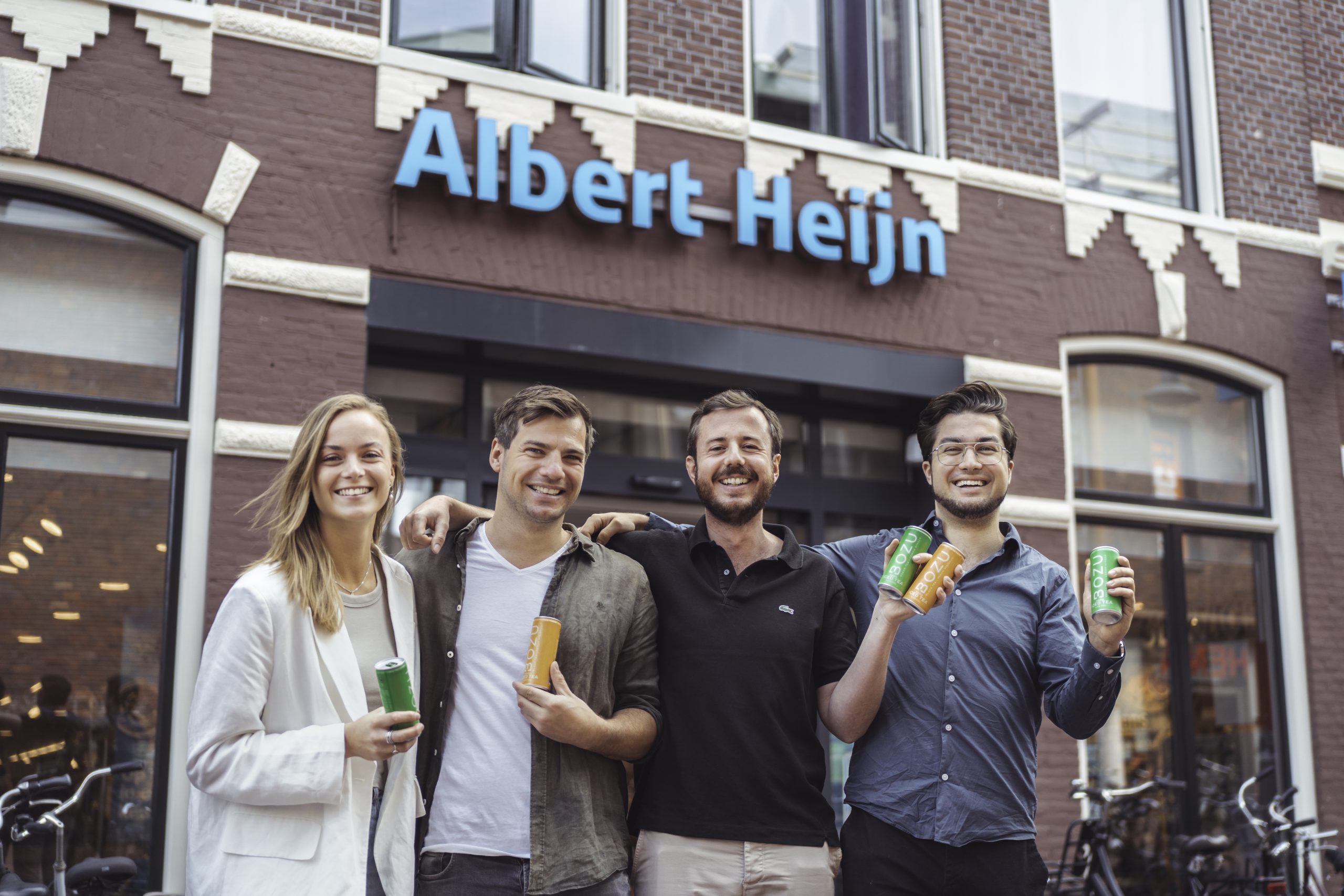 Groningse caloriearme borreltjes niet aan te slepen: "ze vliegen per tray de winkel uit"