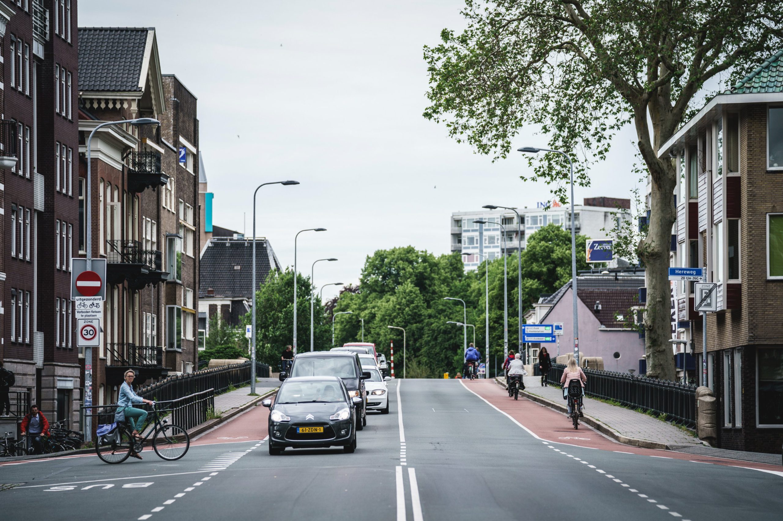 Herewegviaduct voorzien van geluidswerend asfalt en eerder klaar dan gepland