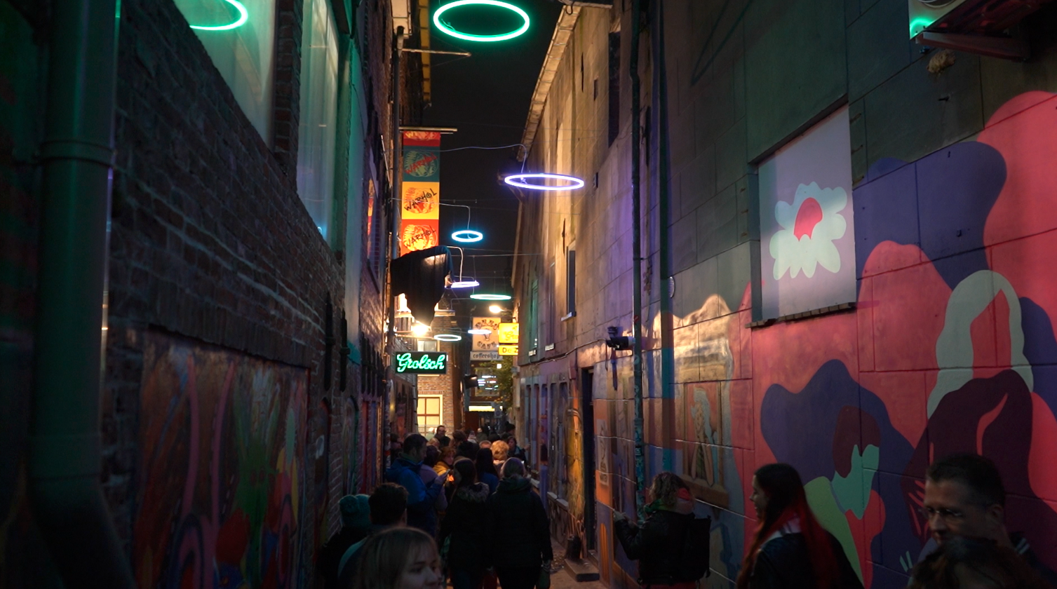 Vernieuwde Papengang feestelijk geopend