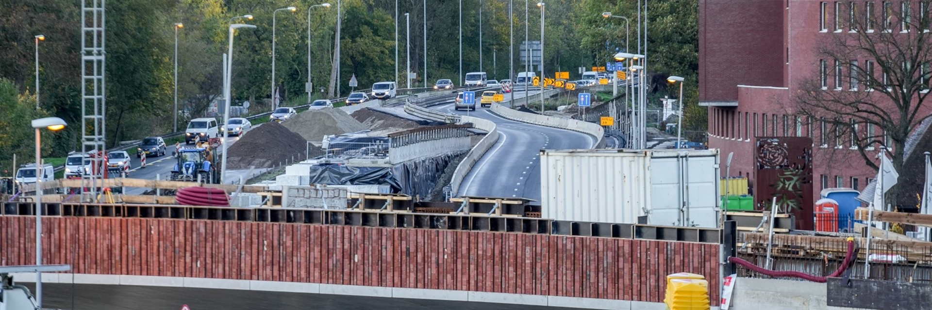 Tot de zomer één rijstrook voor verkeer op Ring West richting het noorden