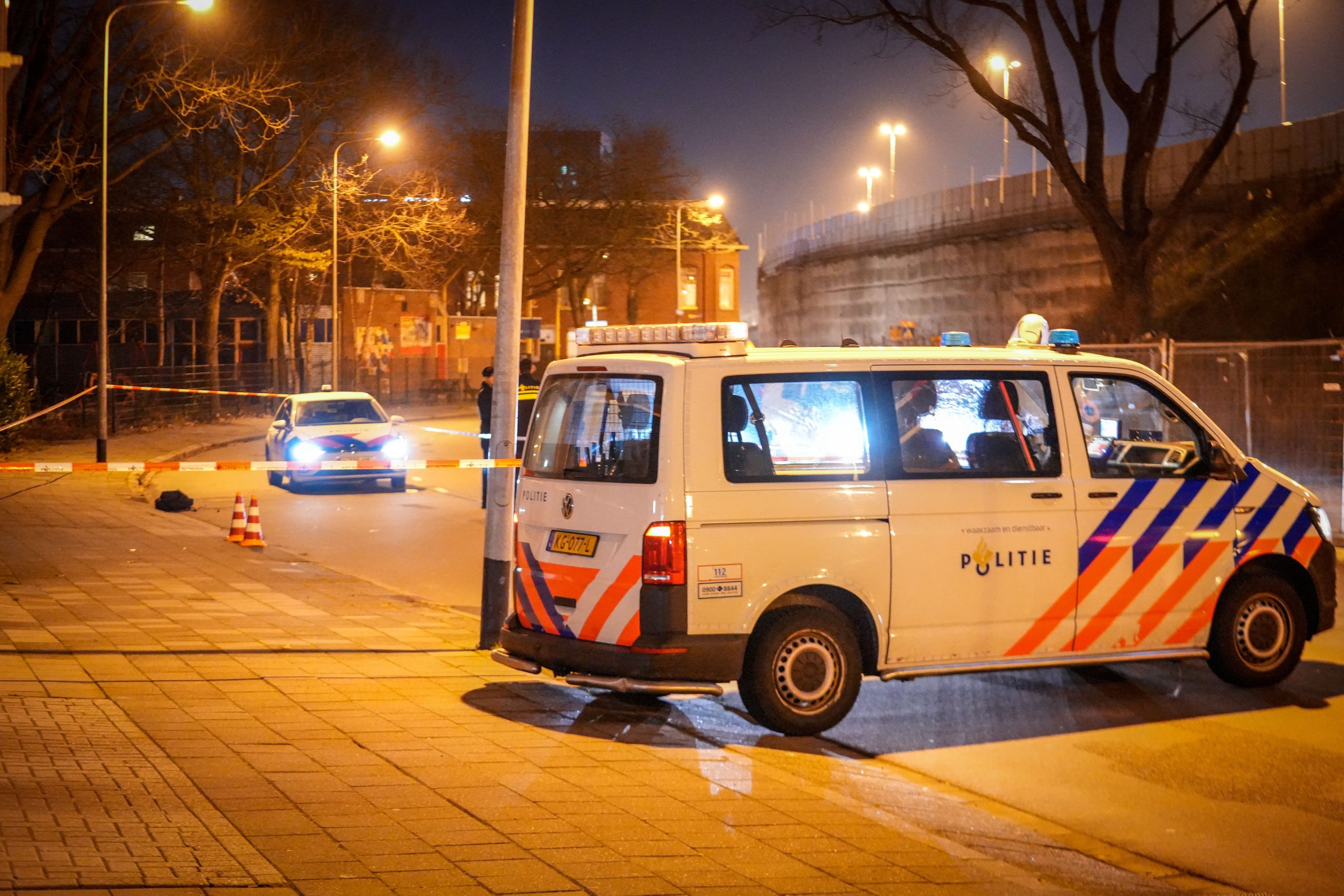 Politieagent schiet agressieve hond neer