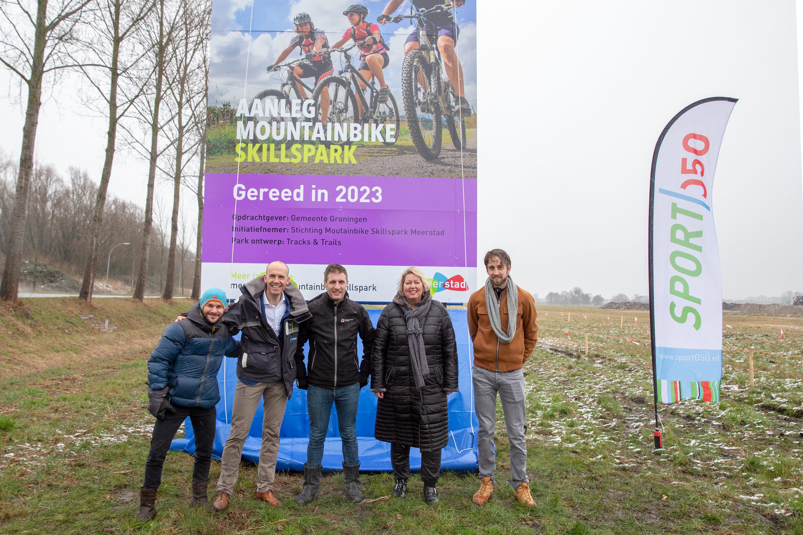 Wethouder start aanleg Mountainbike Skillspark in Meerstad;  uitdagend parcours vol bochten en heuvels