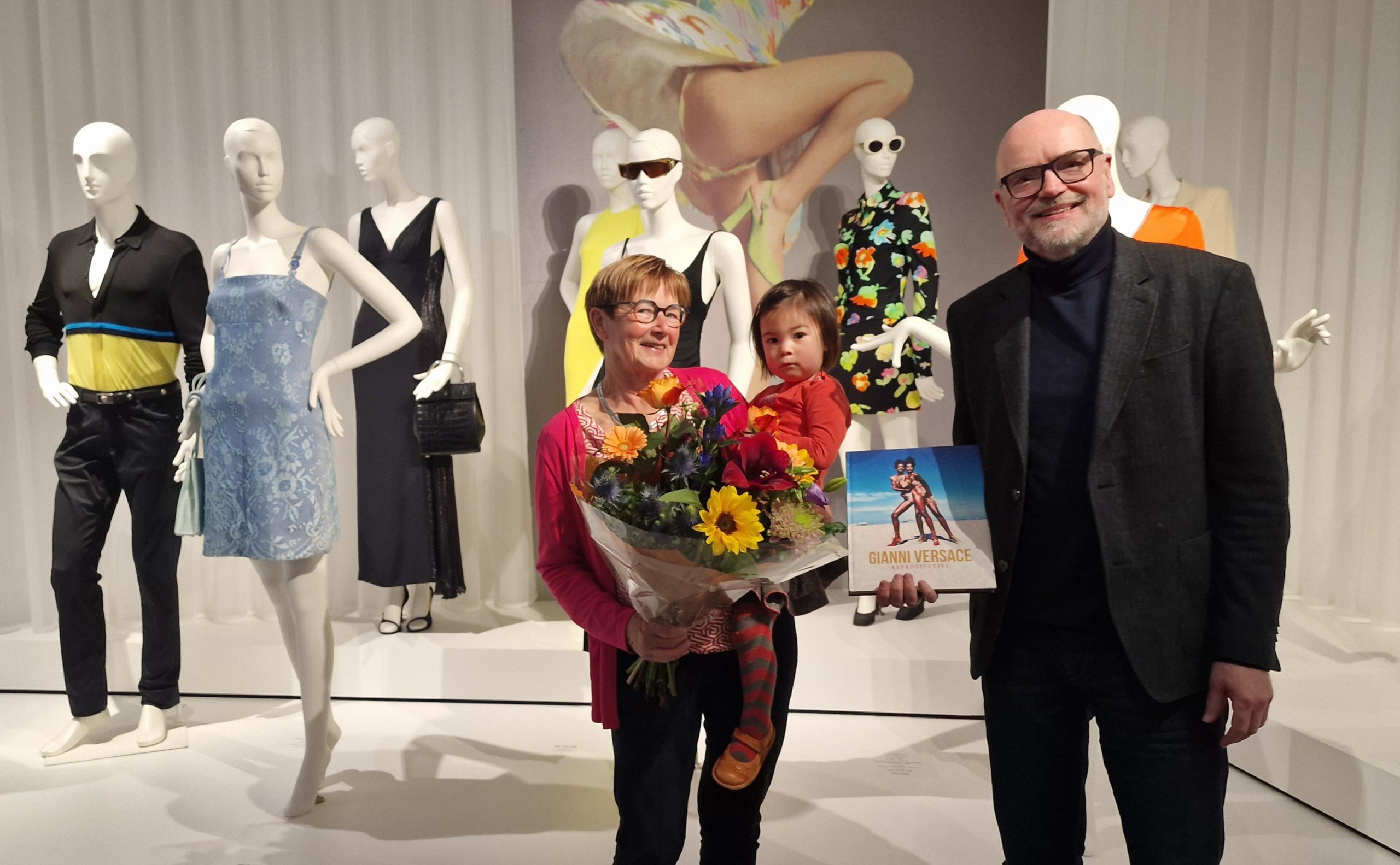 Groninger Museum verwelkomt 100.000ste bezoeker voor Gianni Versace Retrospective