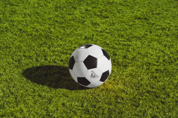 Wanneer is voetbal ontstaan? Ontdek hoe het spel wereldwijd populair werd
