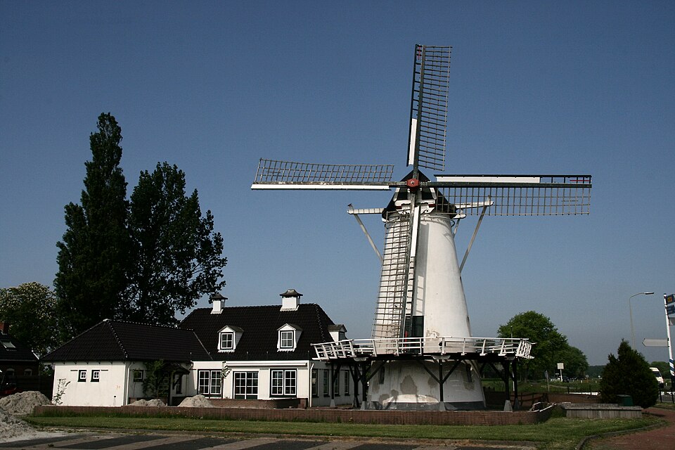 Molen Olle Widde in Ten Post. Foto | Quistnix (Own Work) via Wikicommons https://creativecommons.org/licenses/by-sa/2.5/deed.en